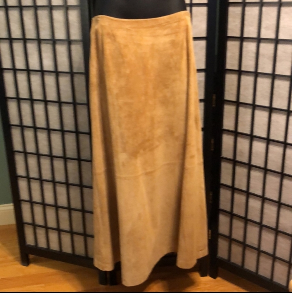 NWT Liz Claiborne Collection Carmel Color Suede Leather Long Skirt Size 10
